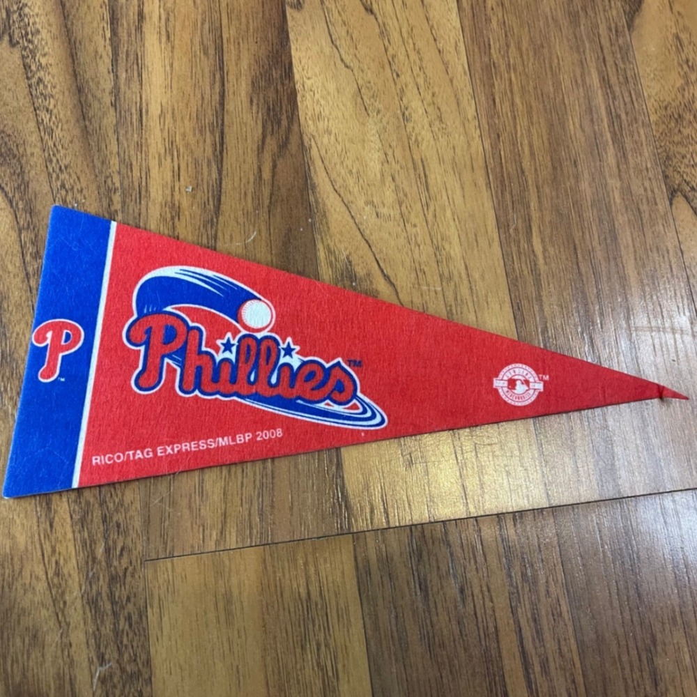 Philadelphia Phillies Mini Pennant MLB 2008 Rico Tag Express Red Blue Felt Flag